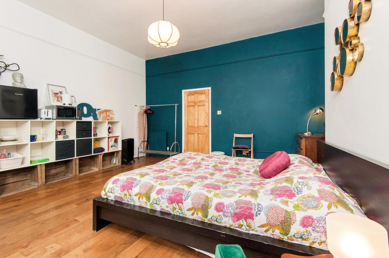 Boutique Style Large In Victorian Conversion * Londra